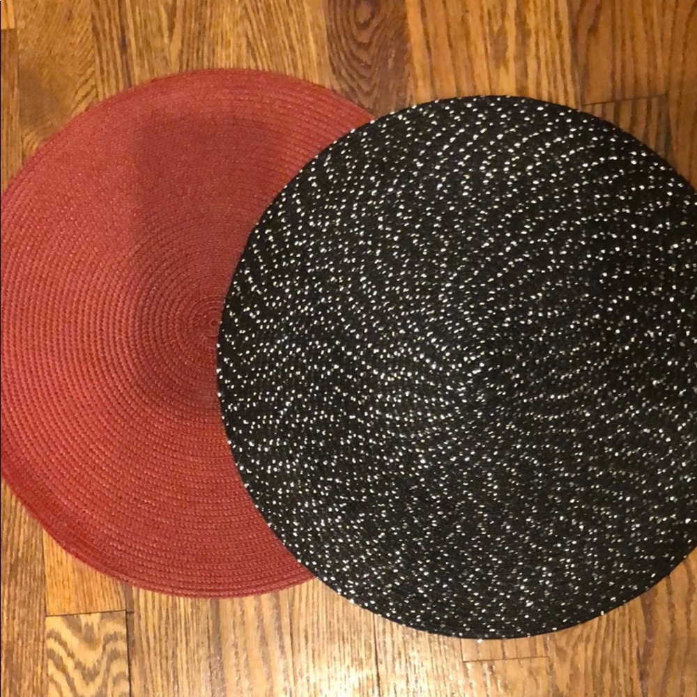 Red and Black Round Placemats